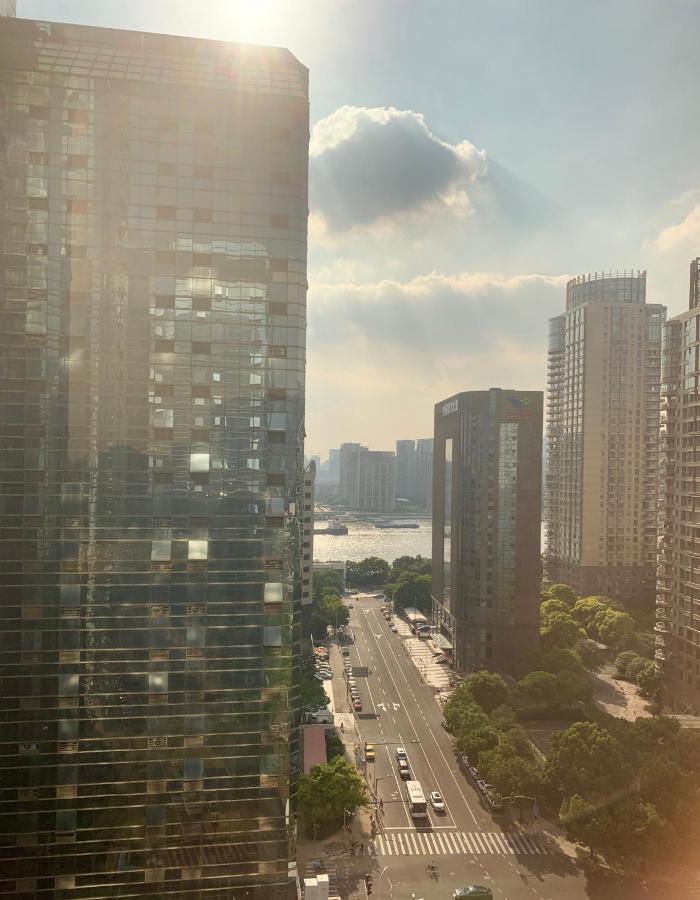 Hotel Inestin Lujiazui 3*