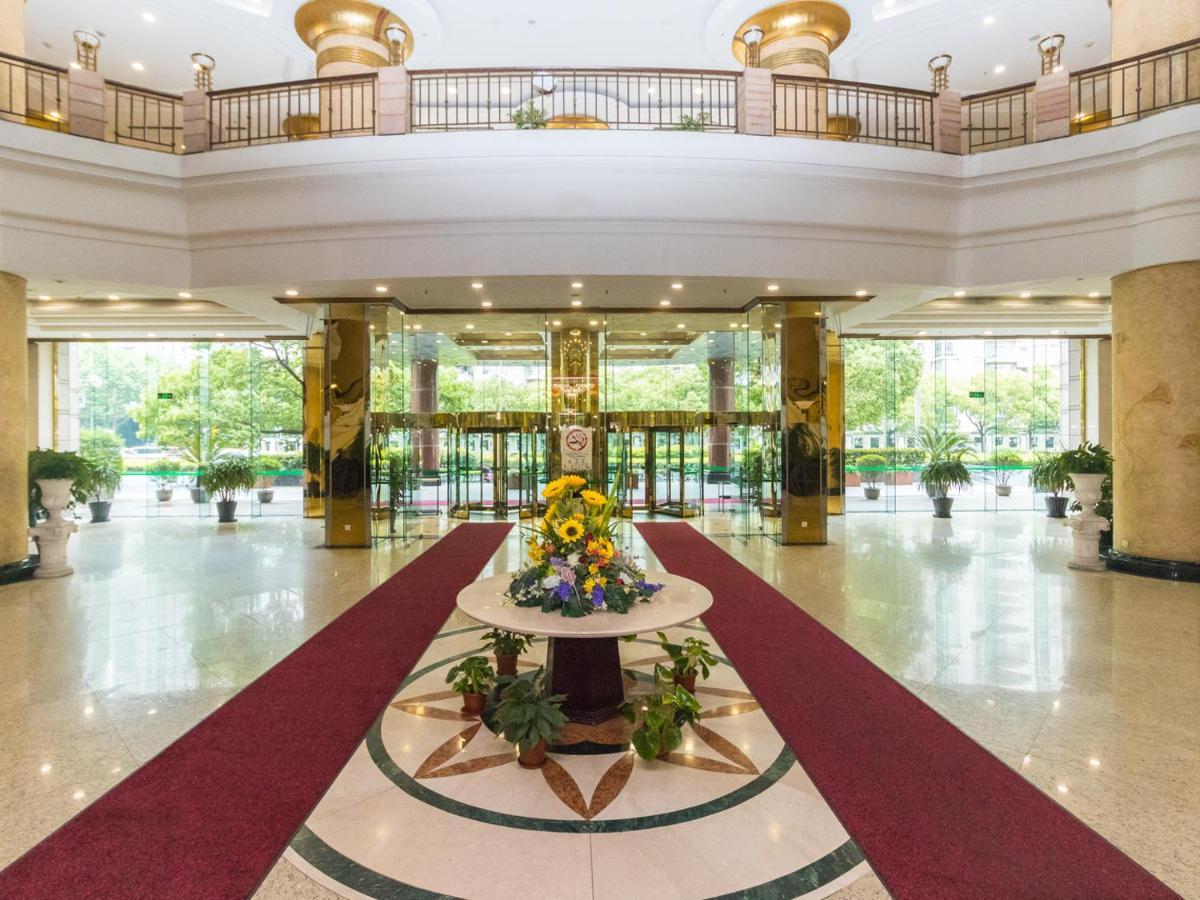Inestin Lujiazui Hotel Shanghai